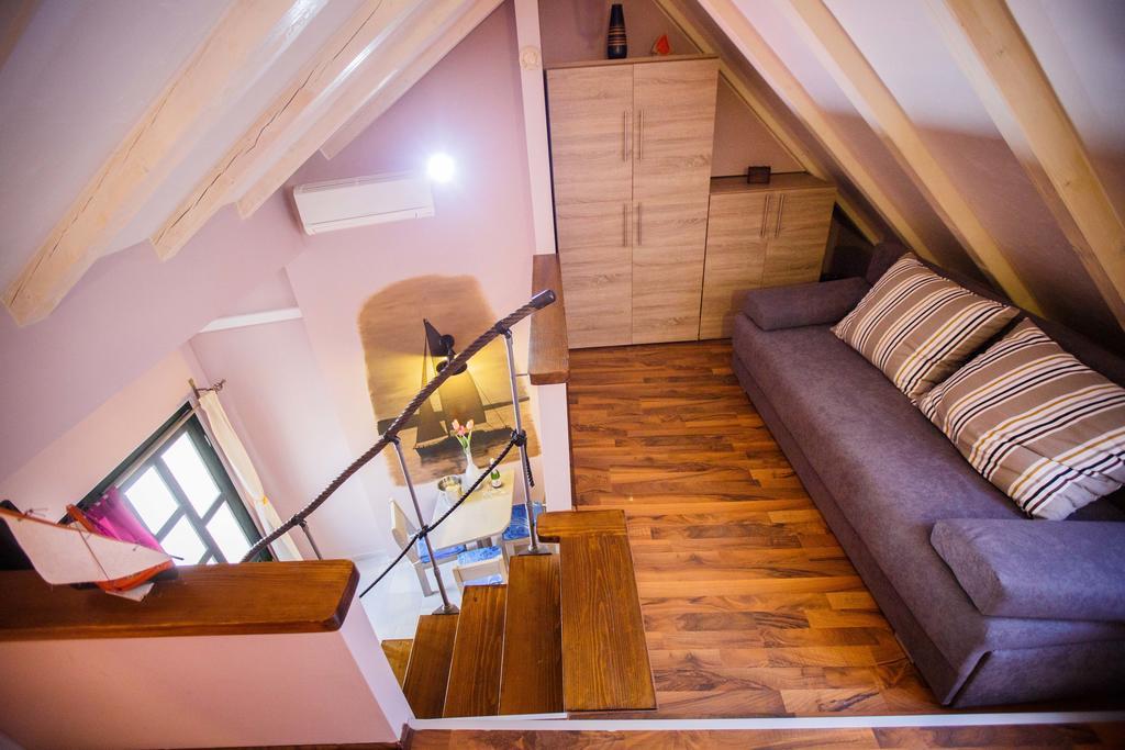 Studio Apartments Bonaca Split Exterior foto