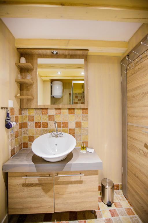 Studio Apartments Bonaca Split Exterior foto