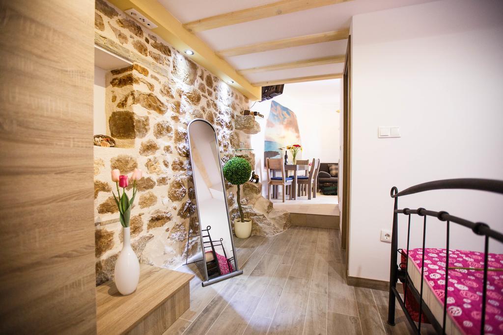 Studio Apartments Bonaca Split Exterior foto